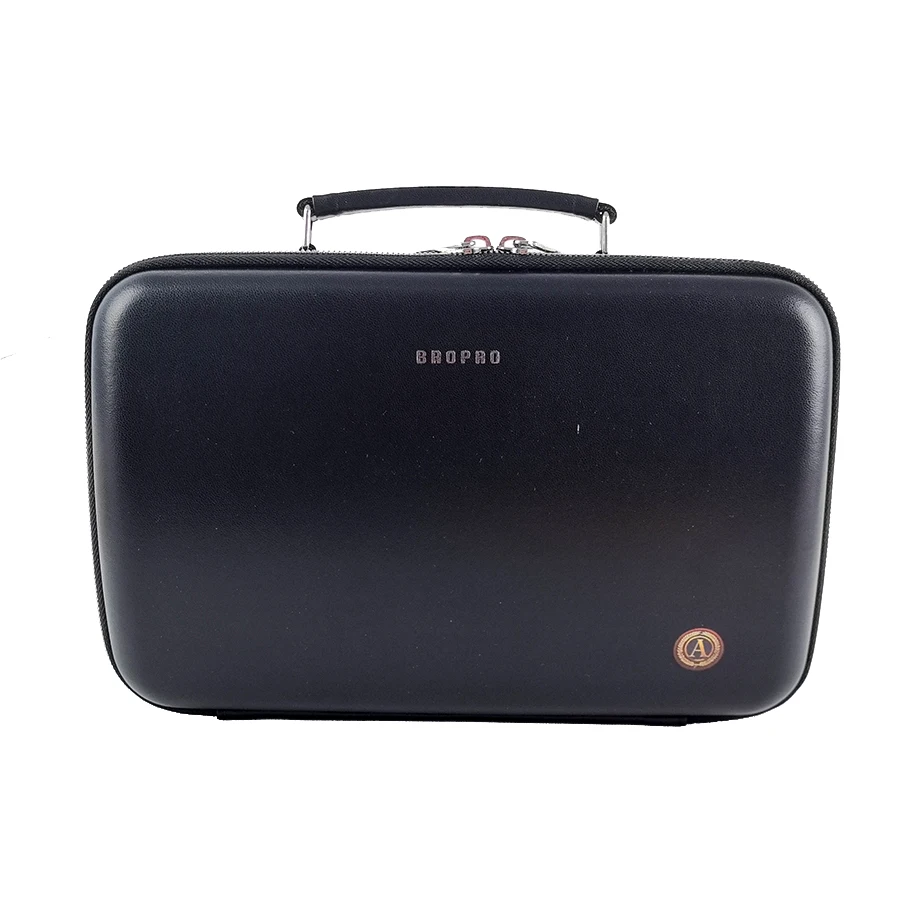 Mini-Klarinettenkoffer. Eine Tasche/Box. Etwa 0,7 kg. – Detail 2