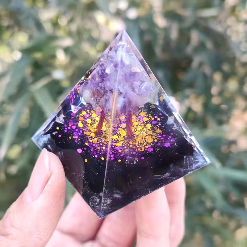 Pyramid Crystal Gravel Epoxy Resin Home Desktop Handmade Ornaments Gift Auspicious Feng Shui