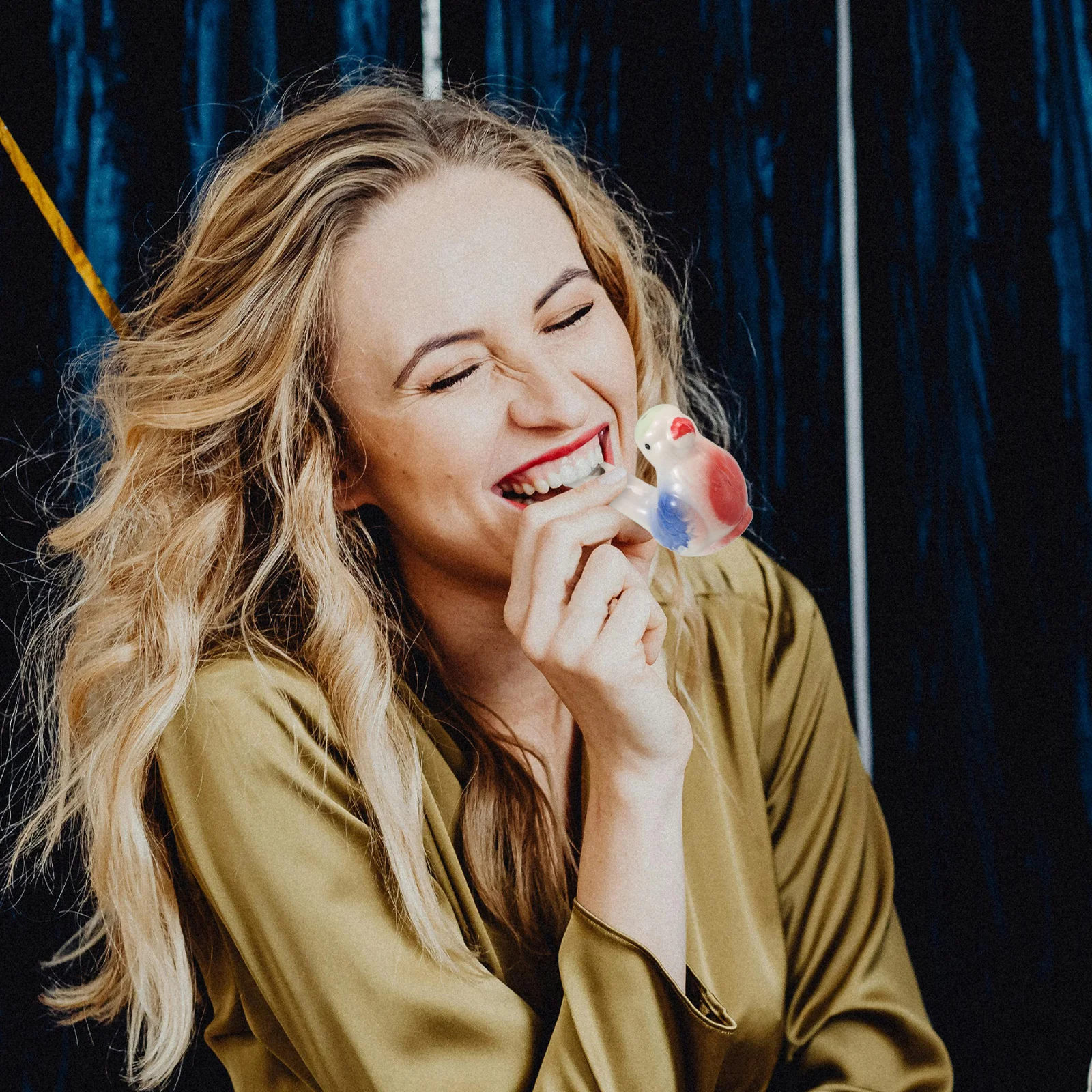 4Pcs Ceramic Bird Call Whistles Colorful Animal Shaped Portable Musical Instruments for Kids Outdoor Camping Birthday