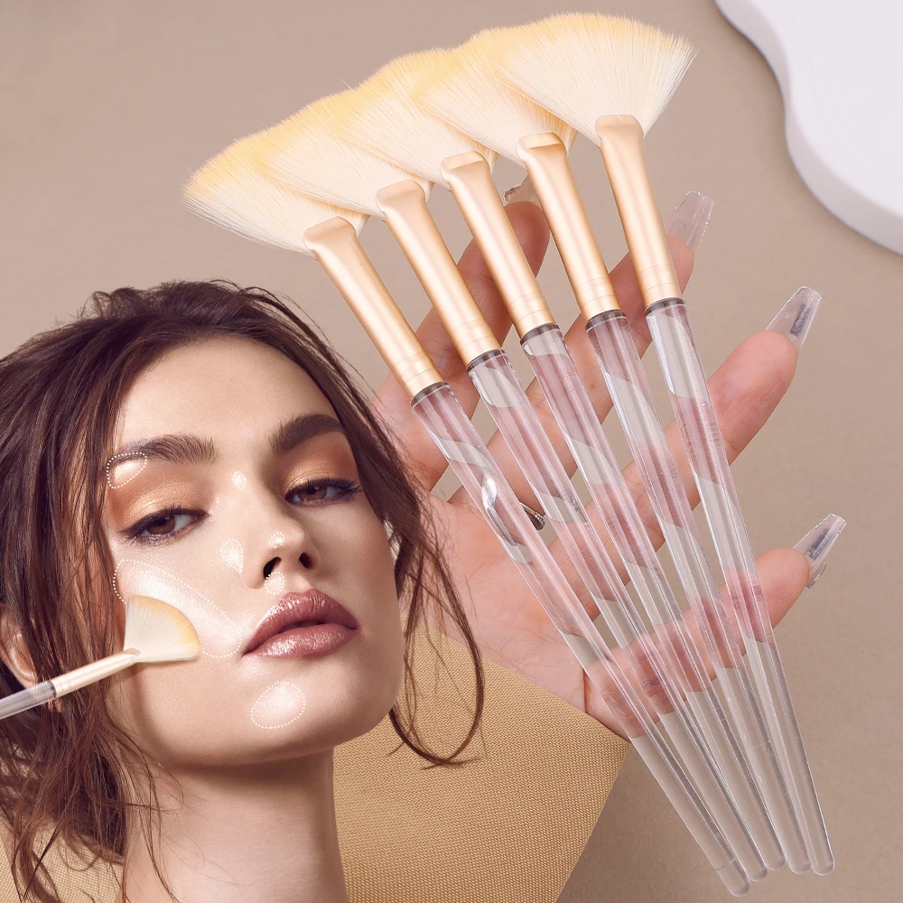 Professional Powder Blush Brush Transparent Rod Fan -shaped Residual Brushes Soft Hair Highlighter Face Beauty Make Up Tools