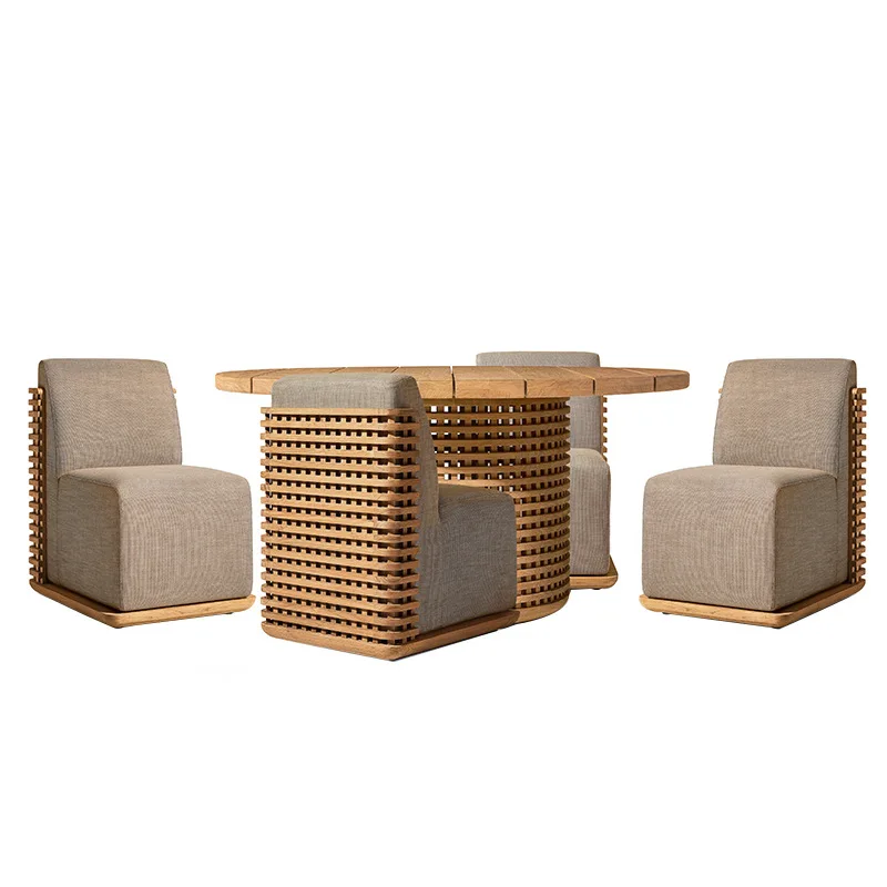 

Customizable outdoor tables and chairs villa garden