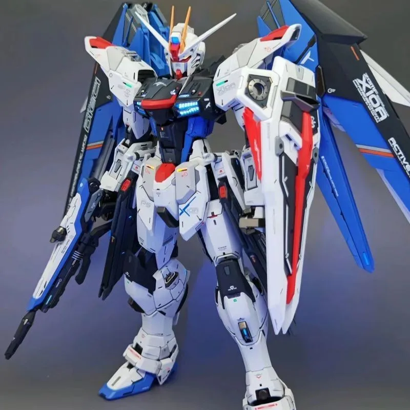 ยี่ห้อใหม่ Second Edition Strike Freedom Mech รุ่น 6650 ฟรี 2.0 Mg ส่งวงเล็บสติกเกอร์น้ํา 1:100 ประกอบโรงรถชุดของเล่น