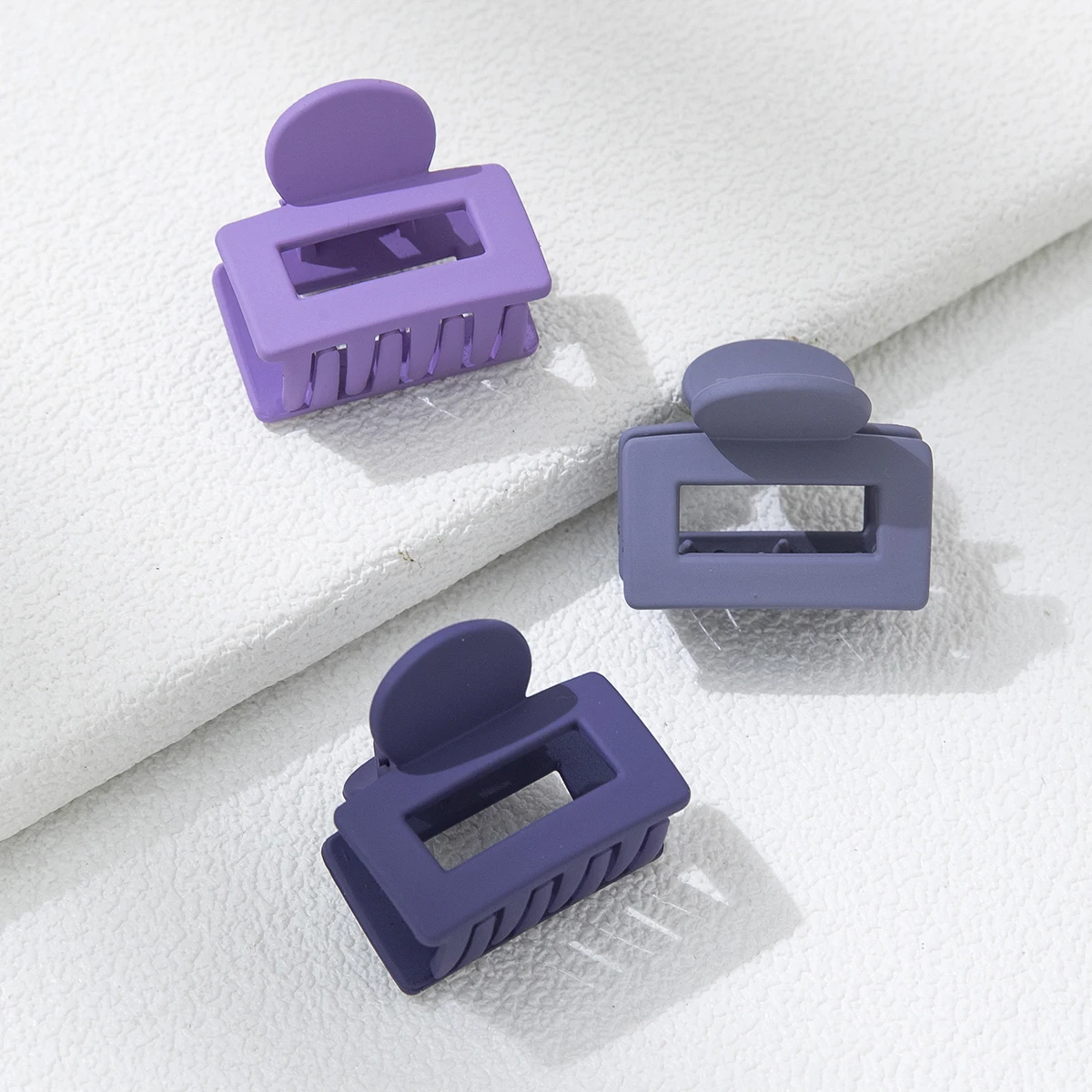 3pcs Purple Frosted Small Square Grab Clip Back of Head Middle Ponytail Shark Clip Female Hair Clips Hair Accessories Headdresse