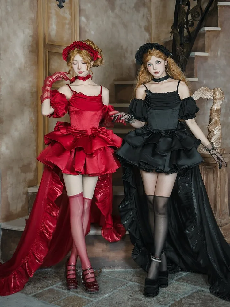 

Design a twin fishbone ultra-short tail-end cuff dress