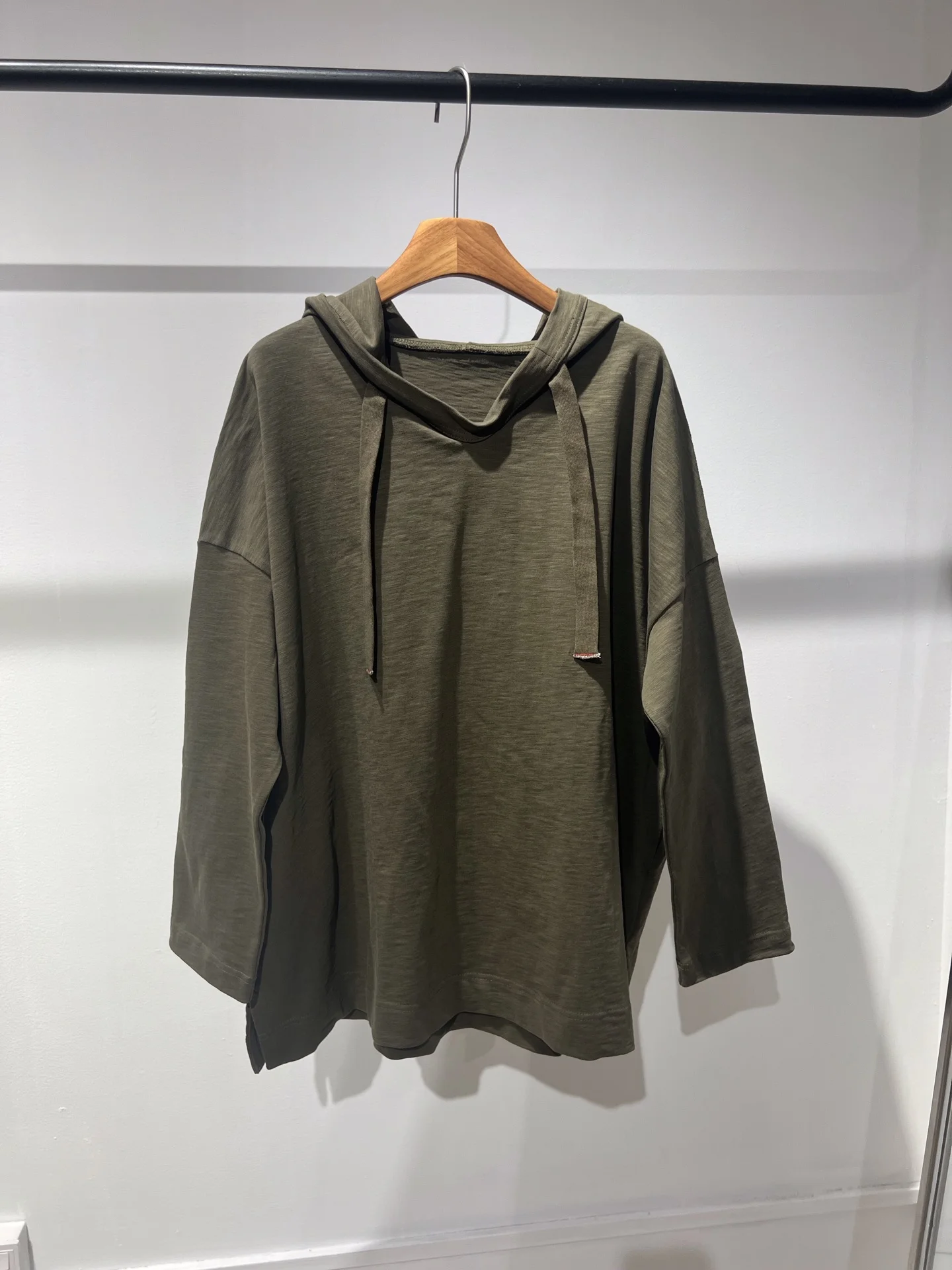 

2025 Women's Clothing Hooded Raglan Sleeve T-Shirt 1017