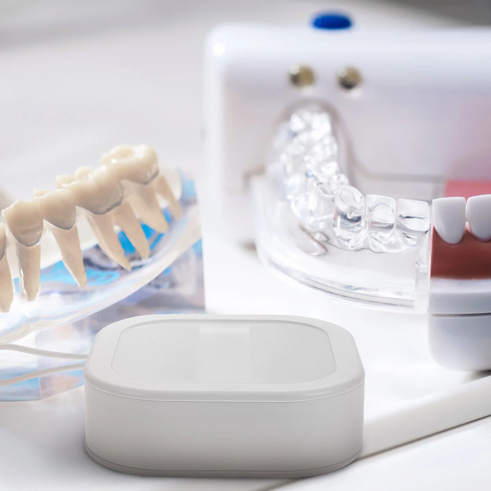 

Ящик для хранения зубных протезов, тонкий портативный ортодонтический контейнер из АБС-пластика, ТПЭ, легкий практичный карманный размер