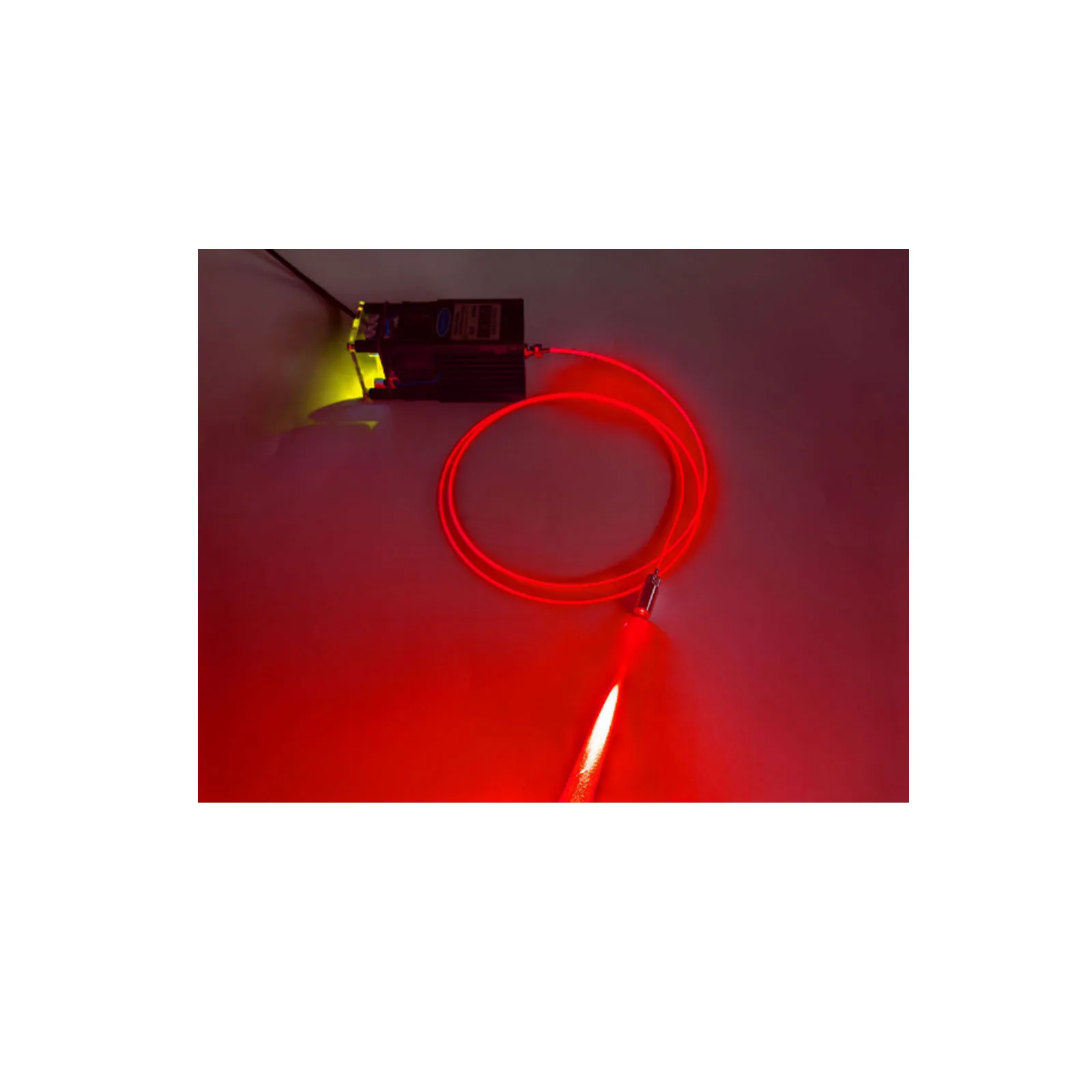 

650nm 500mW 105um PWM Modulated Red Fiber Coupled Circular Spot Laser For Lab