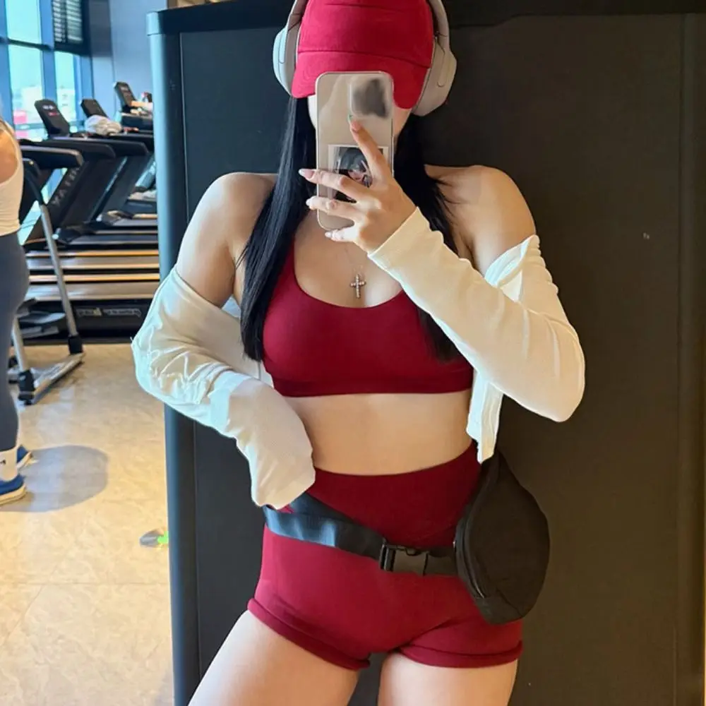 

Stretch Fabric Seamless Leggings Gym Shorts Breathable Elastic Fitness Shorts Lifted Buttocks Tight Fitting Biker Shorts Cycling