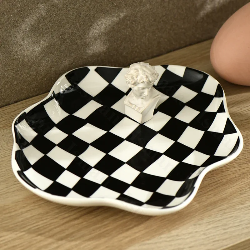 Nordic Ceramic Tray Creative Black White Checkerboard Jewelry Storage Trays Decorative Dessert Dishes Plate Home Decoration