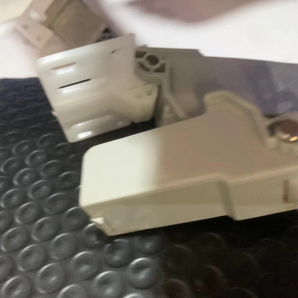 

10X FL3-6313-000 FL4-2050 Шарнир ADF правый левый для Canon IR 1430 1435 C1225 C1325 C1335 ADV C250 C350 C351 MF810 MF820 MF830