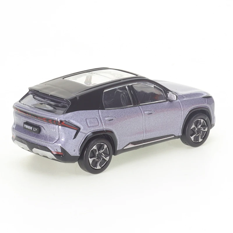 Xcartoys 1/64 Geely Galaxy L7- Dawn Wit Paars Auto Gelegeerd Speelgoed Motorvoertuig Diecast Metalen Model Kinderen Kerstmis Speelgoed Voor Jongens