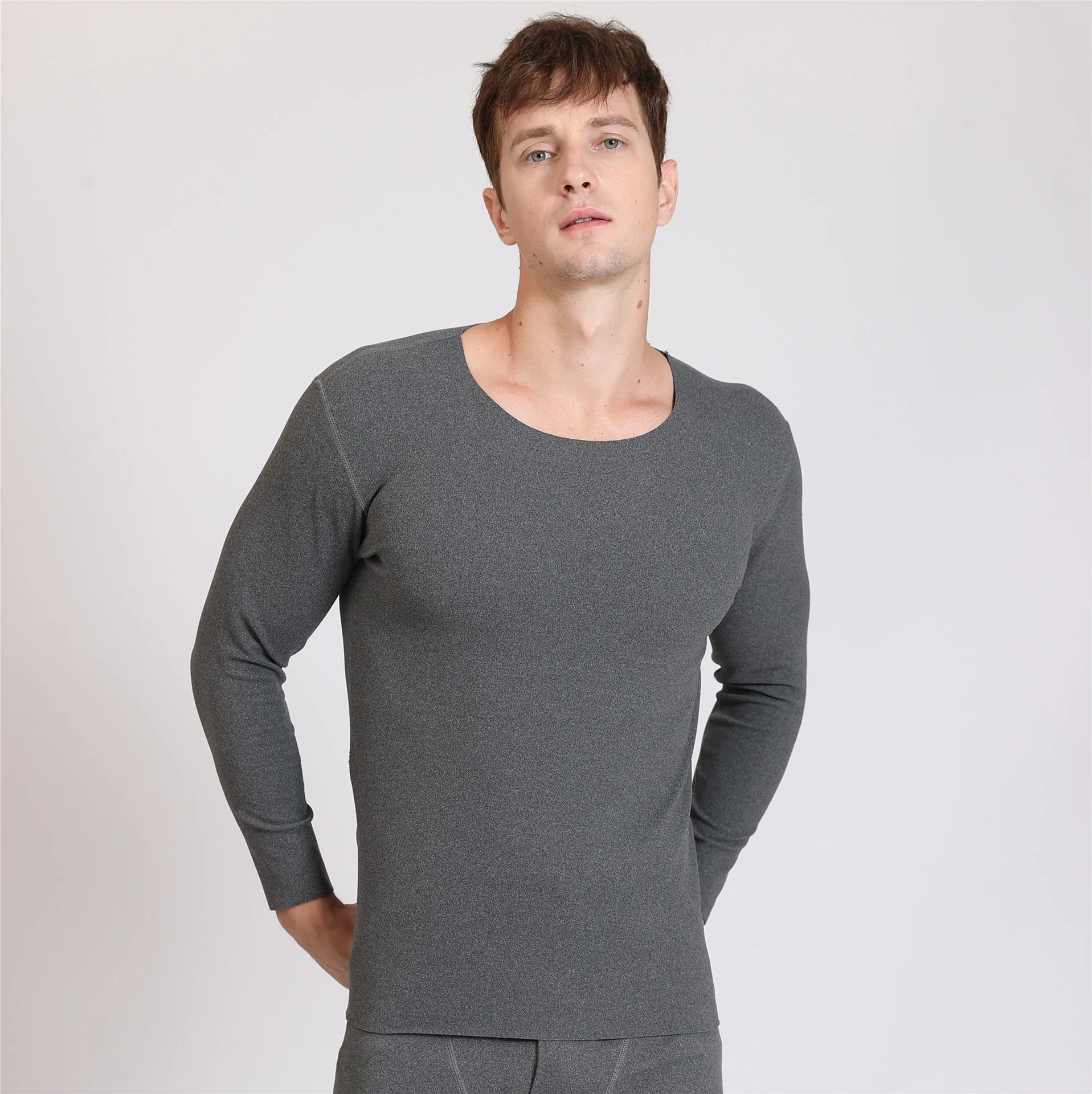 1pcs Autumn Winter Seamless Men\'s Long-sleeved Thermal Underwear Man Plus Size Round Neck Thin velvet Autumn clothes Tops XL-7XL