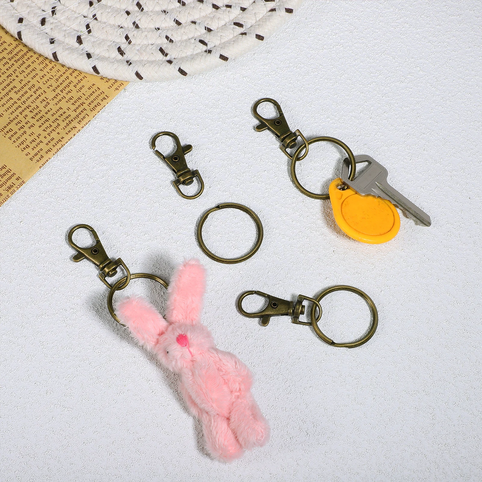 

20 комплектов поворотных карабинов, маленькие обручи для ключей с зажимами-когтями омара, круглые брелоки для ключей, ремесленные проекты