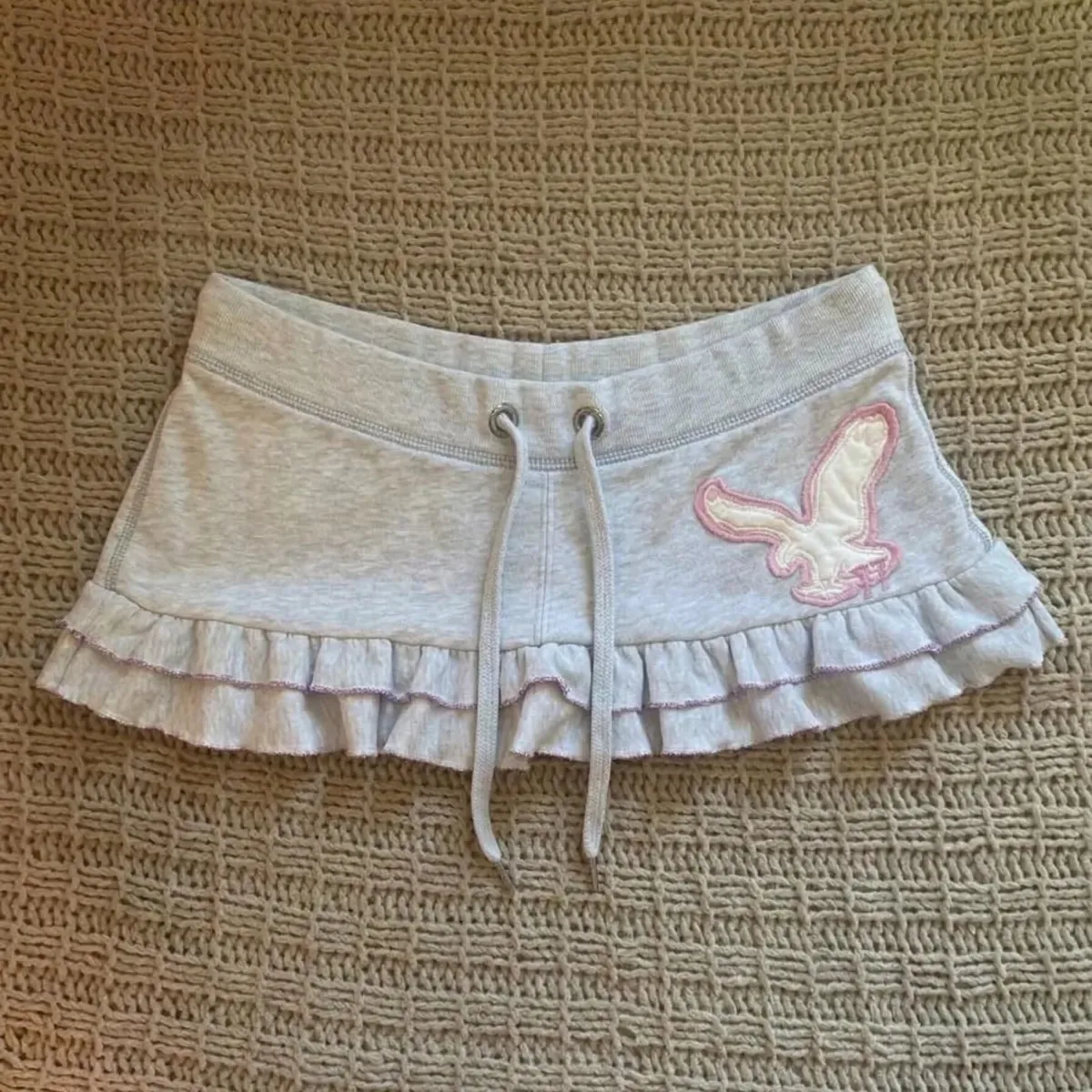 American Style Vintage Early Morning Y2K Millennium Gray Short Skirt Low Waist Half-length Skirt with Lace Trim Sweet An...
