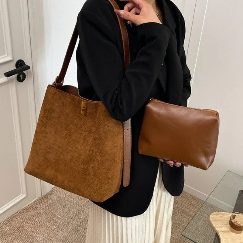 

Superior Women's Hand Bags Made Of Nubuck Leather Boasting Casual Argentina Famous Spacious Soft Daily Style​