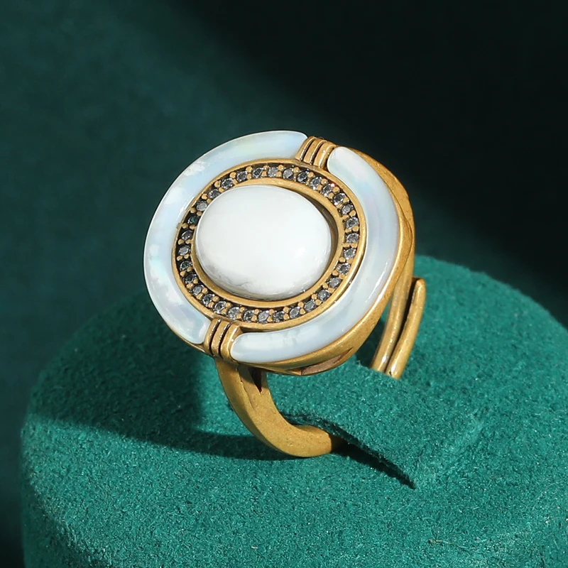 

Vintage White Turquoise Ring Stone Woman Oval Antique Gold Color Luxury Quality Summer Jewelry Accessories Mothers Day Gift 2025