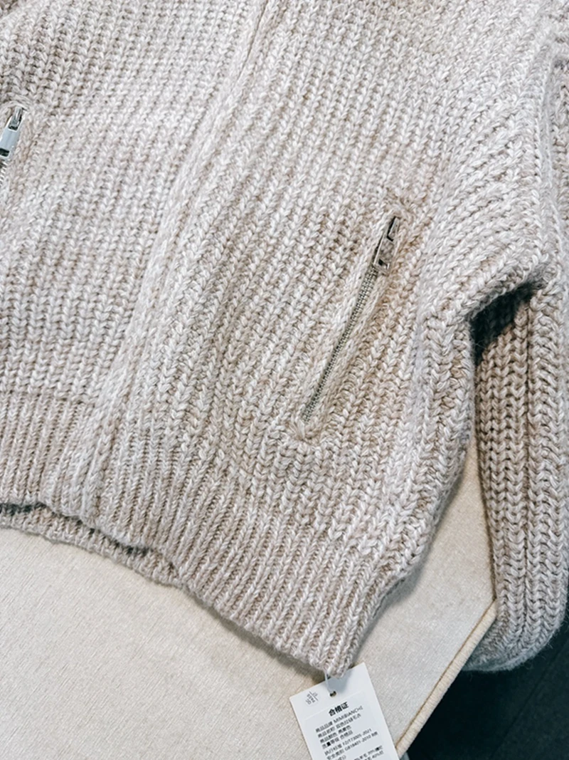 سترة صوفية محبوكة ناعمة بياقة عالية على الطراز الكوري فضفاضة وأنيقة للنساء