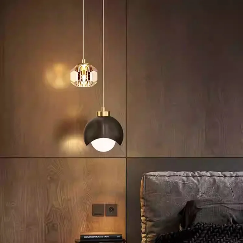 Cabecero de dormitorio de cobre lleno, luz colgante de fondo de lujo, lámpara de cristal de ambiente de pared, accesorios de iluminación de línea larga de línea nórdica