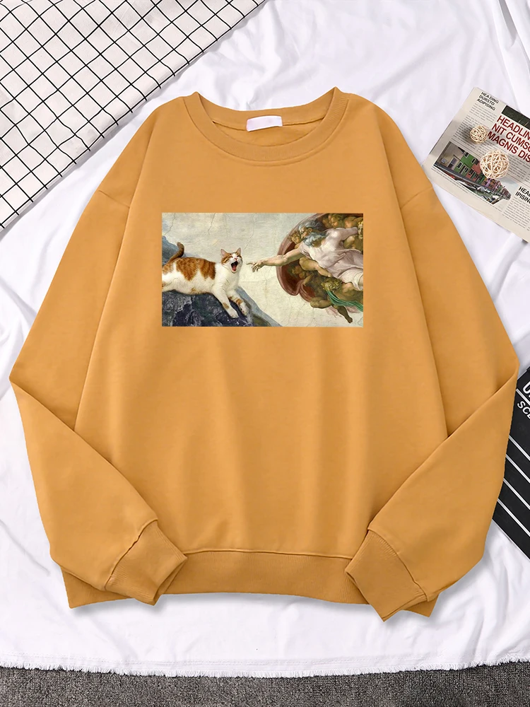 Cat Breaking Into A Famous Painting Sweatshirts Women Crewneck Loose Streetwear Harajuku Cute Cartoons Hoodies Womens Clothing