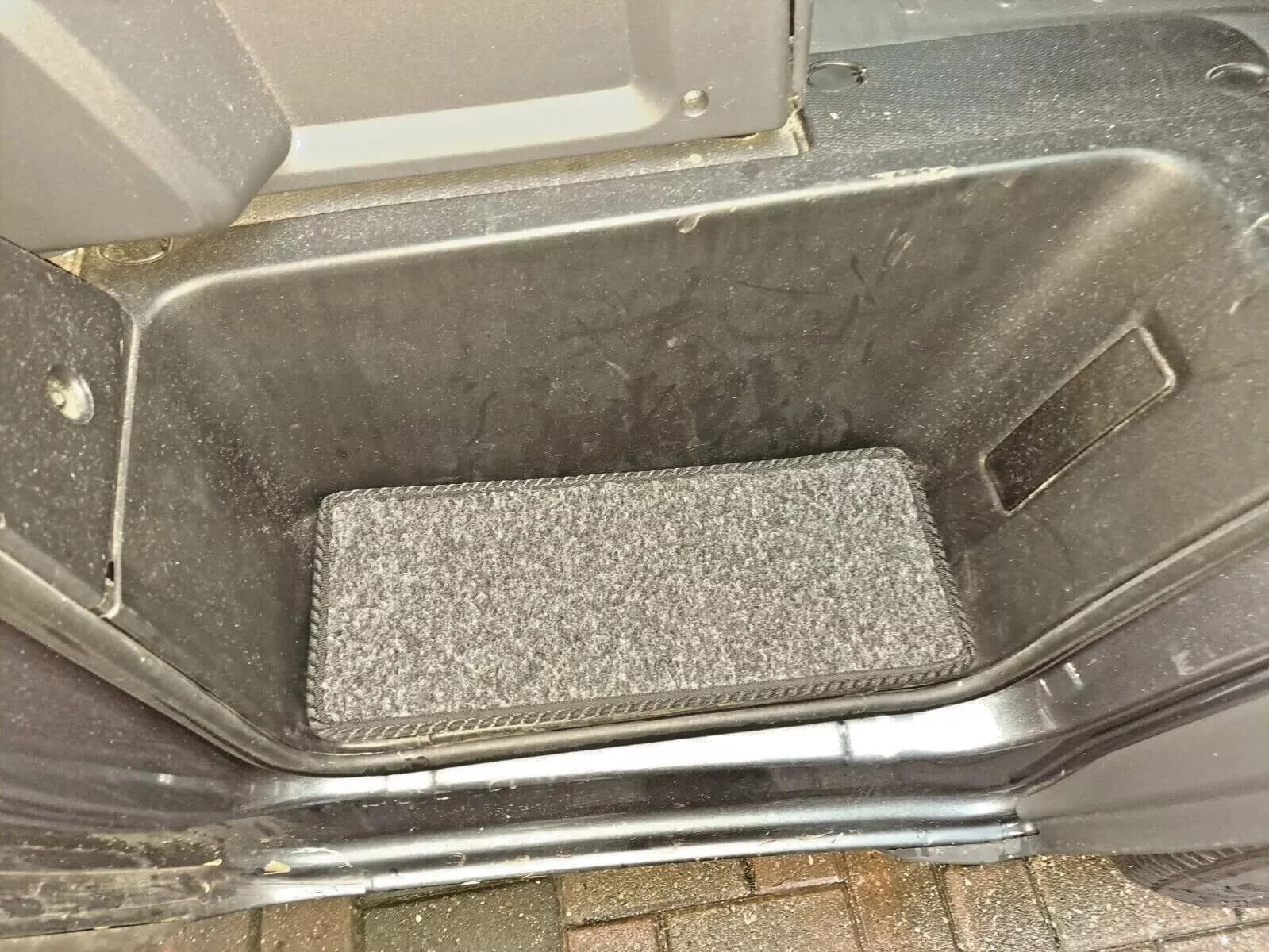 2pcs Car Door Step Mats For Fiat Ducato Citroen Relay Peugeot Boxer Motorhome Campervan Cab Door Step Mats Carpet Step Mat