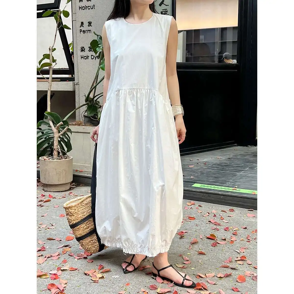 

Casual French High-end Sleeveless Vest Dress for Women's Summer New Loose and Slimming Floral Bud Dress 3568 Robe Vestido Women