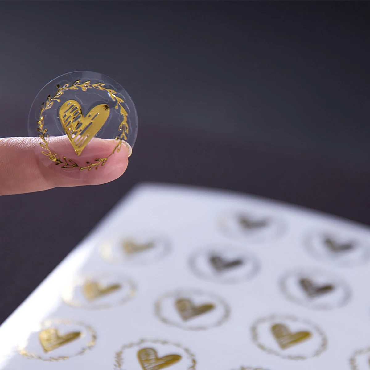 100/200PC Clear Bronzing Heart Stickers Colorful Wedding Invitation Gift Sealing Label Birthday Party Gathering Gift DIY Sticker