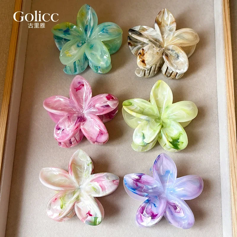 

Dopamine flower grab clip, women's summer high sense 2024 new model, half hair clip on the back of the head, less hair volume,