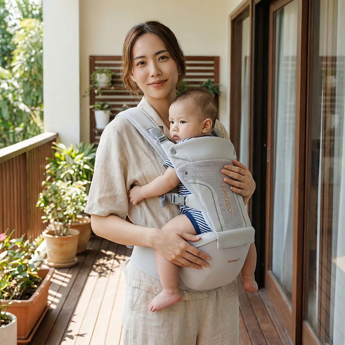 ergonomic-infant-carrier-soft-and-comfortable-fabric-breathable-carrier-suitable-for-traveling-going-out-walking-suitable