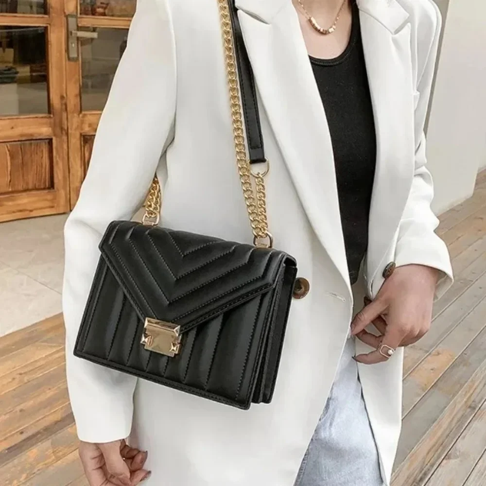 

Fashion Thread Strip Chain Shoulder Crossbody Bag for Women 2025 New Sac A Main Ladies Messenger Bag Female Handbags and Purses
