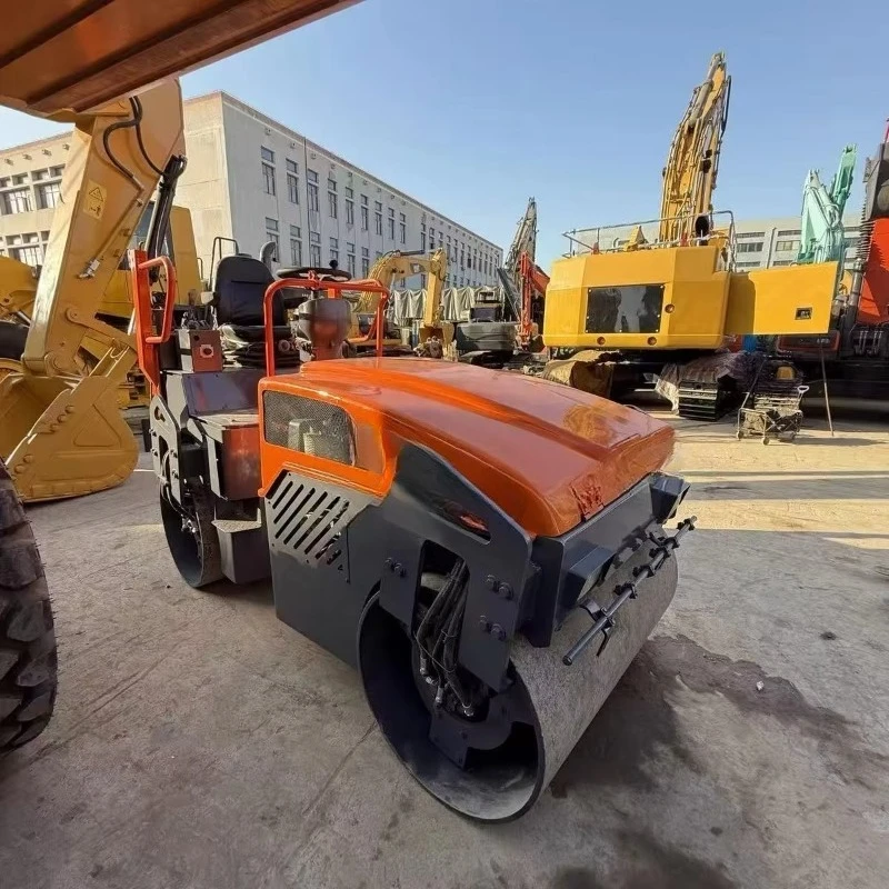 รถบดถนนมือสองคุณภาพสูง รุ่น HD50 แท้ ขายดี รถบดถนนขนาดเล็ก 5 ตัน ยี่ห้อ Hamm แบบลูกกลิ้งคู่