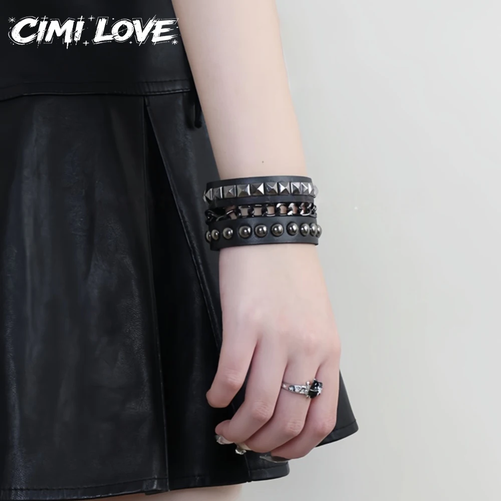 Black PU Leather Chain Cuff Bracelet Pyramid Stud Wide Wristband Adjustable Punk Goth Jewelry For Women Hot Girl Accessories