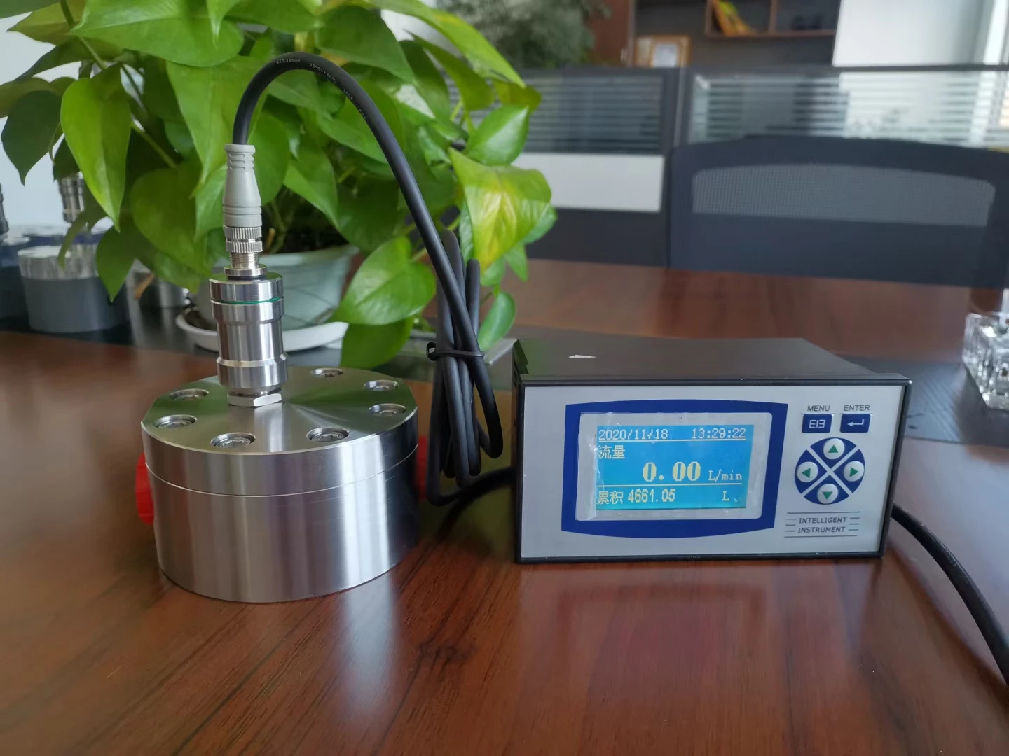 Low Flow High Precision Oval Gear Flow Meter For Lubricant And Fuel Oil