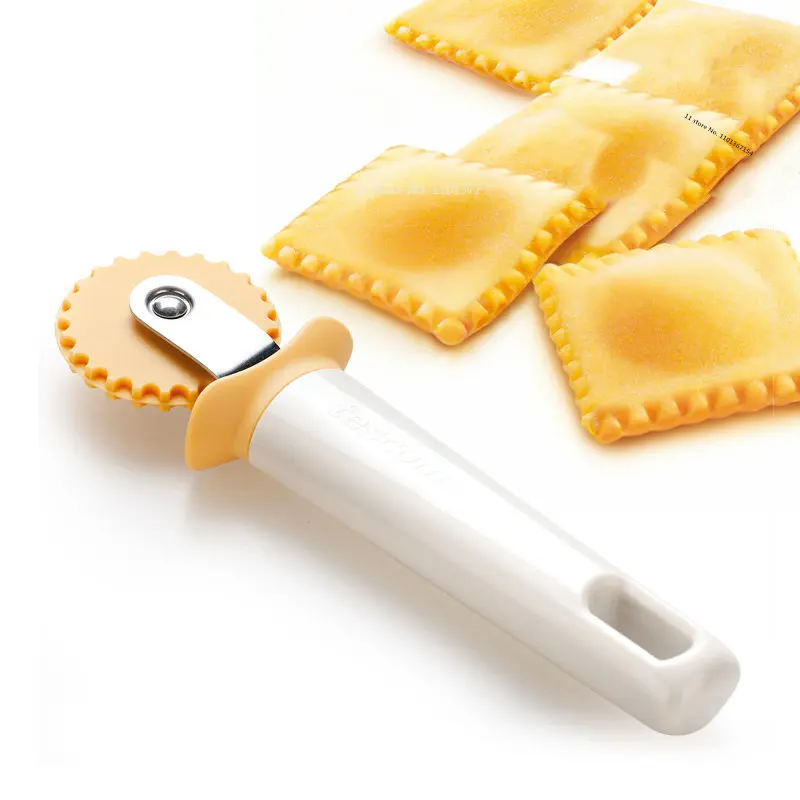 Imported Dumpling Skin Roller Pizza Knife Dough Separator Wonton Skin Embossing Divider Making Kitchen Baking Tools