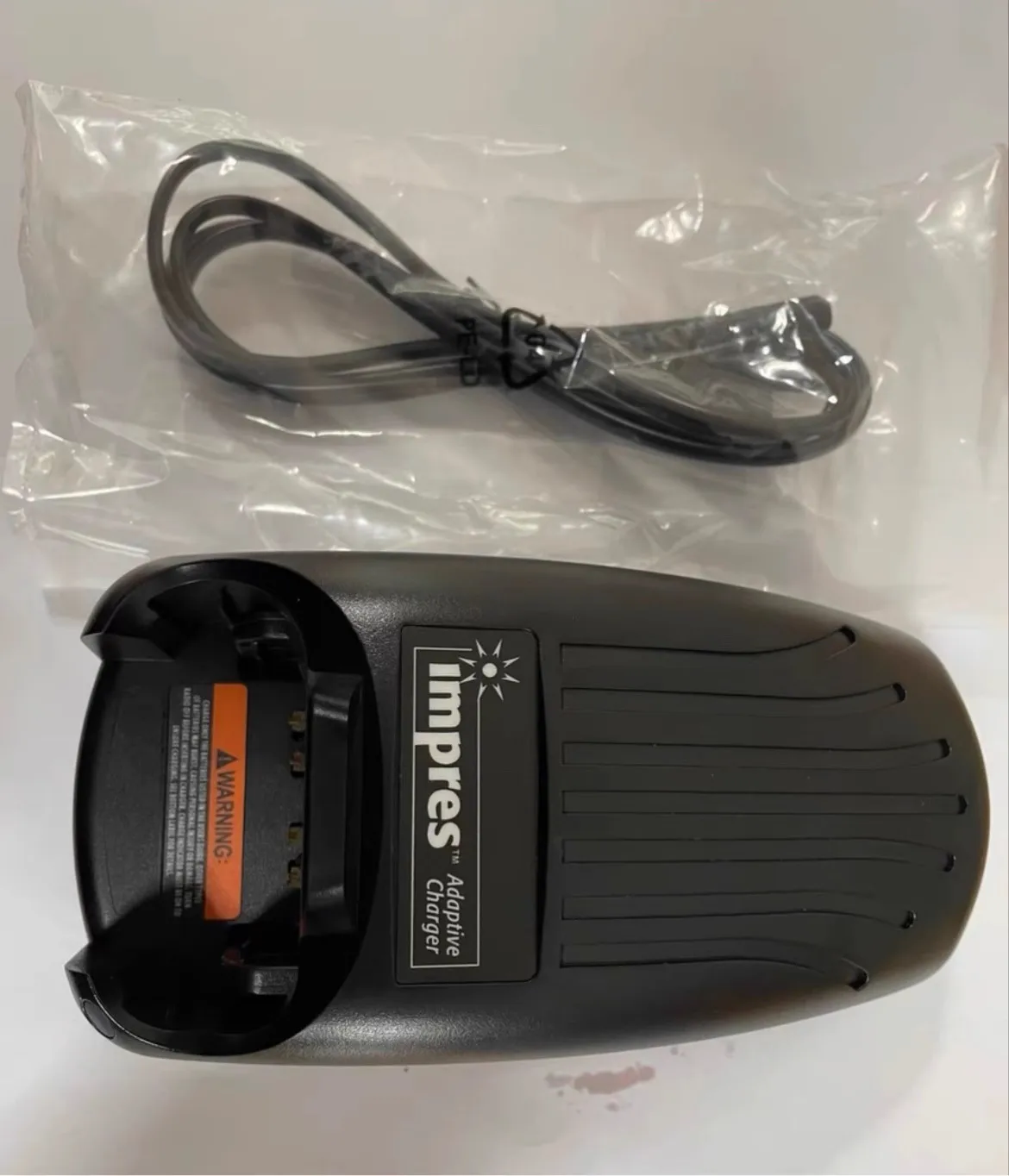 充電器拡張 Xts1500 Xts2500 Xts3000 Xts5000 トランシーバーシートスロットカードスロットインターホンと互換性のあるグローバル範囲