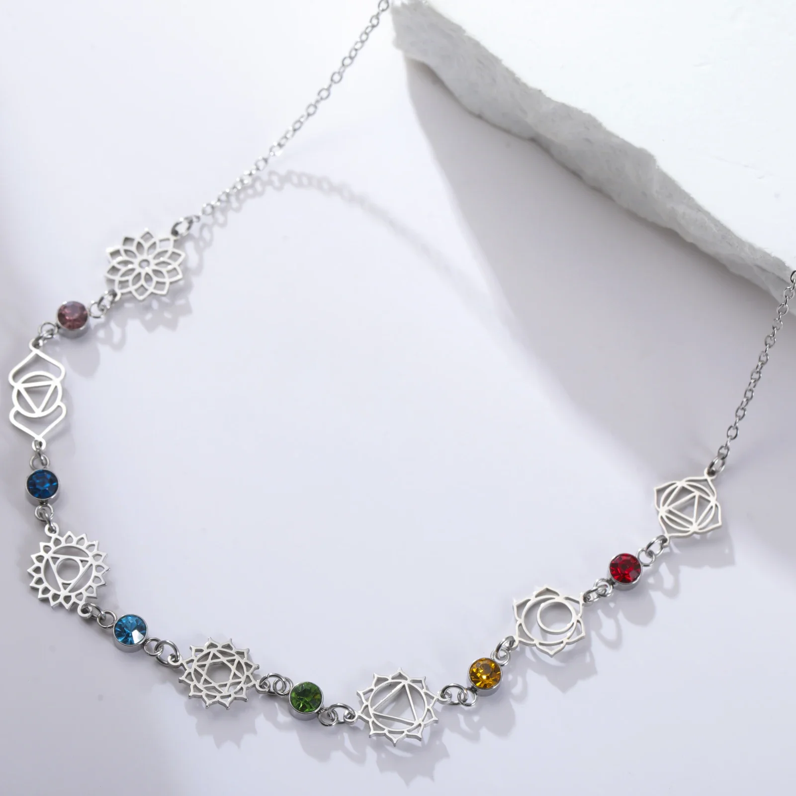 Skyrim 7 Chakras Colorful Zircon Pendant Necklaces for Women Stainless Steel Gold Color Choker Meditation Yoga Jewelry