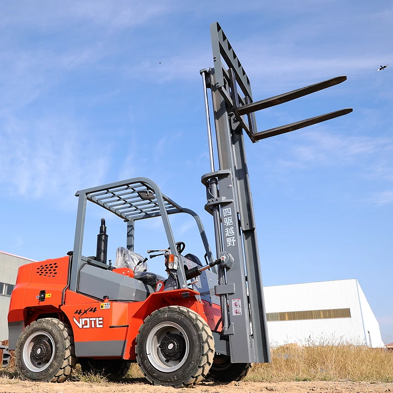 3-6 ton Forklift Off-road penggerak empat roda forklift Diesel baru palet Mini 1 ton Forklift lokasi kasar kustomisasi Forklift