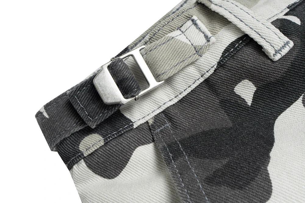 Fake Two Piece Spliced Camouflage Cargo Shorts for Men Wide Leg Knee Length Pants Loose Short