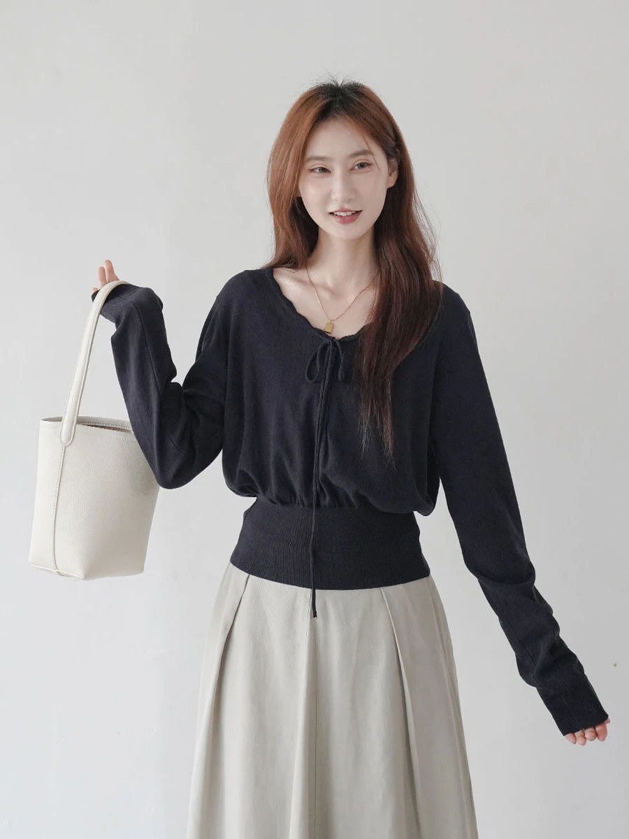 

Casual V-Ne Long Sve Knitted Sweater Women's Bla Slimming Loose Dstring Hoodie Casual Sle Faion Spring 2026