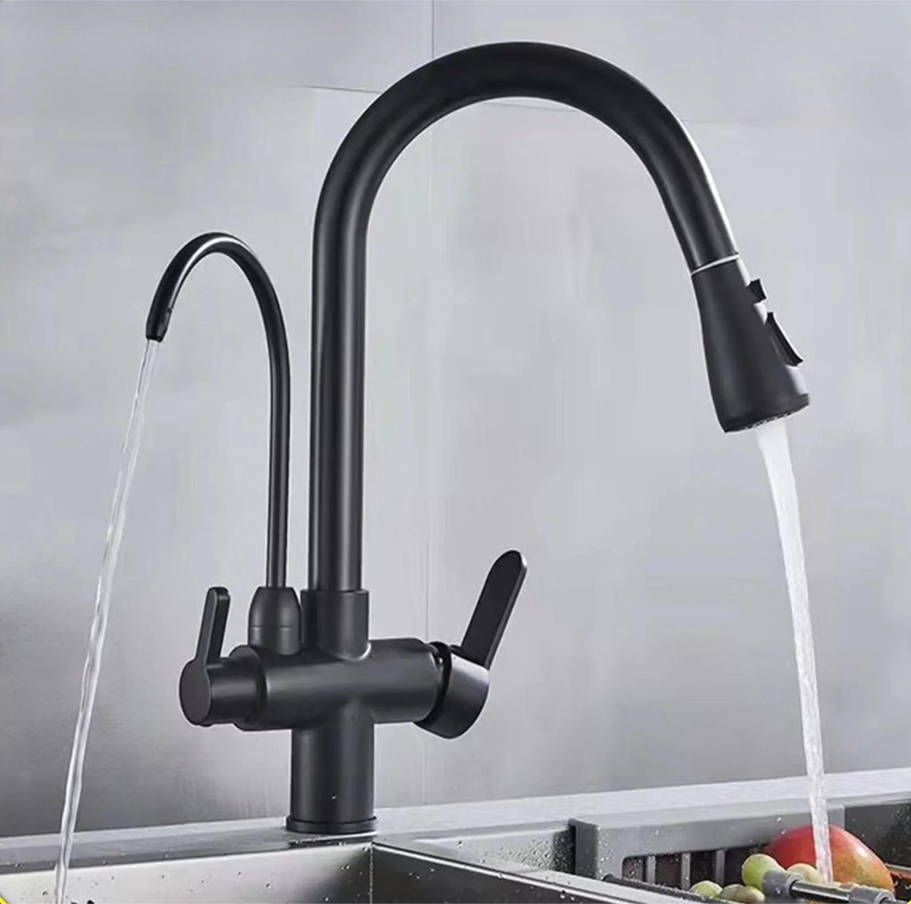 

Copper Kitchen Faucet with Pull-out Hot and Cold Direct Drinking Three in One Purified Water Sink Vegetable Washing Basin Faucet