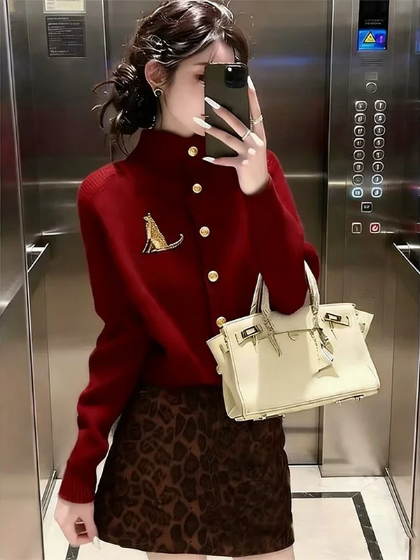 

Laid-ba Sle Casual Knitted Set Women's Spring Faion Top Leopard Print Skirt Two-piece Set ort Length High Waist