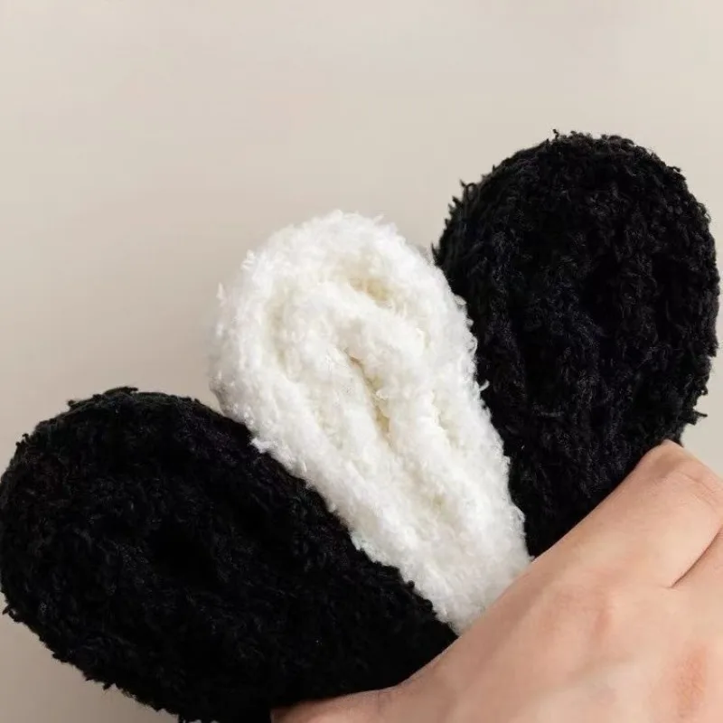 2 Pairs Holding Hands Socks Women Autumn and Winter Coral Fleece Mid Tube Socks Niche Cute Thick Warm Breathable Floor Socks