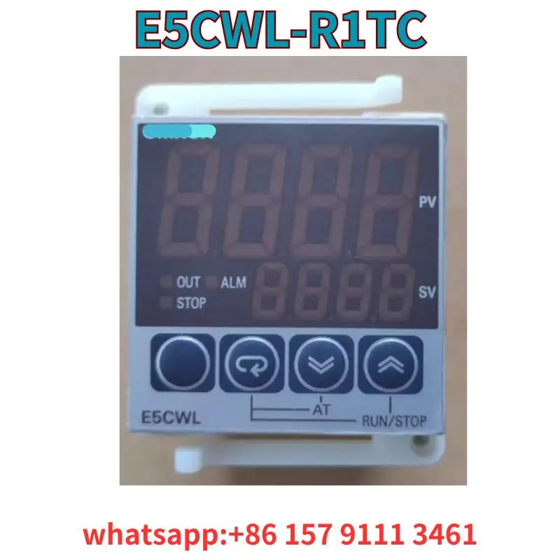 Second hand E5CWL-R1TC temperature controller tested intact