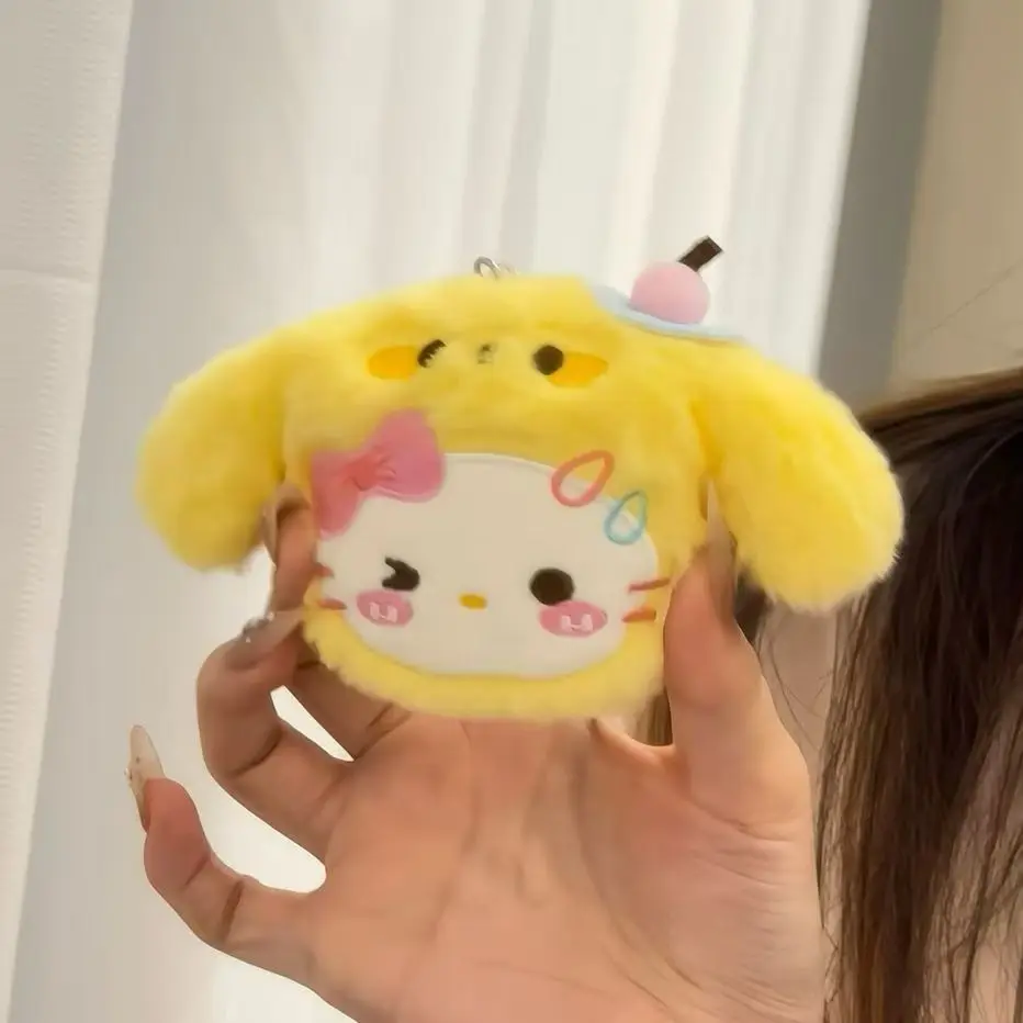 ハローキティぬいぐるみキーホルダー フルーツテーマのかわいいバックパックデコレーション 漫画の吊り下げ装飾 クリスマスギフト