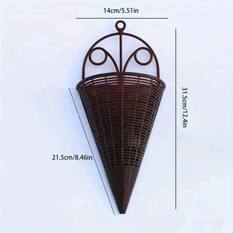 Brown Wall Hanging Cone Planters Imitation Rattan Weave Eco Friendly Vintage for Home Garden Wall Plant Display