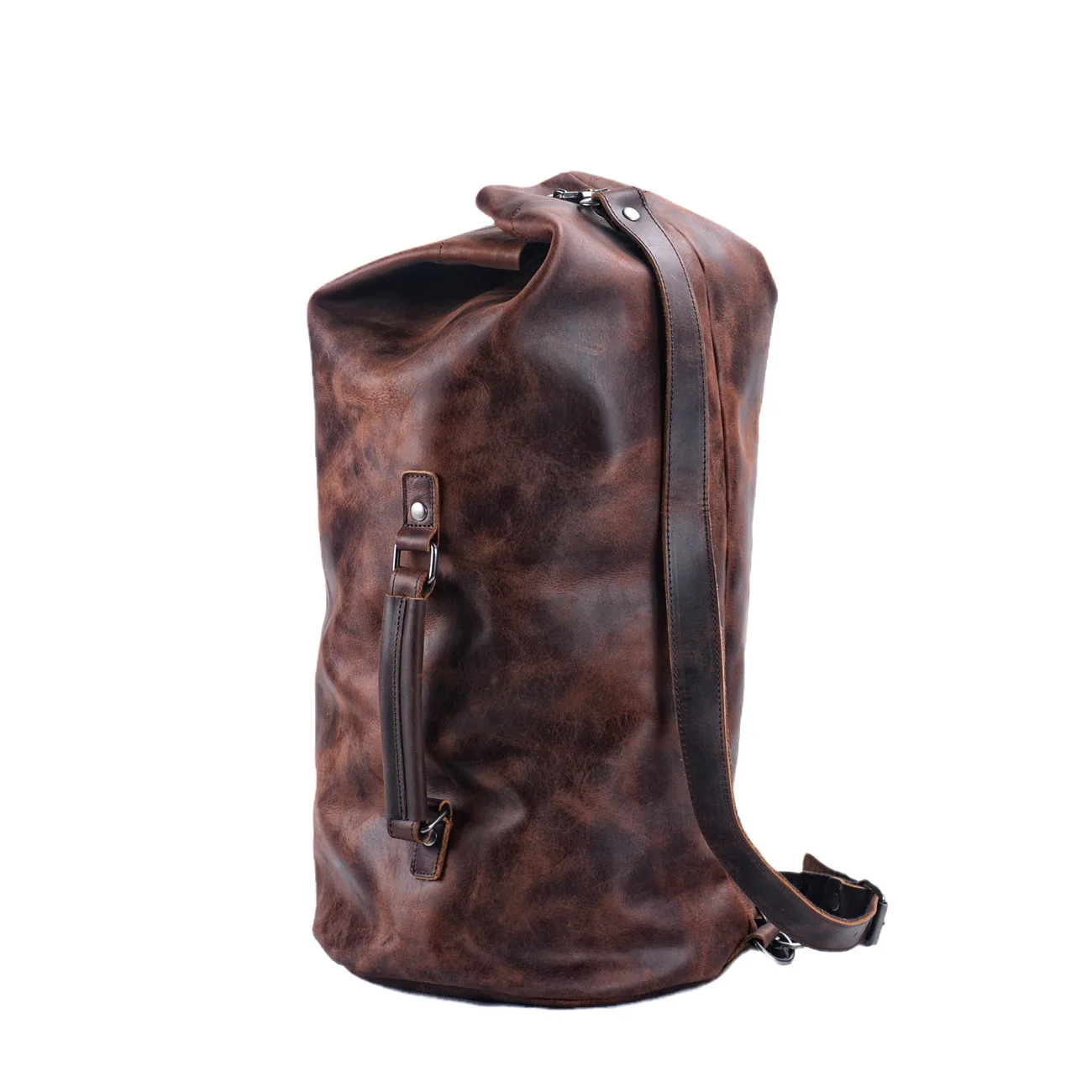 Leather Men's Shoulder Bag Retro Outdoor Casual Bucket Bag Large Capacity Travel Backpack Cowhide Mountaineering Bag