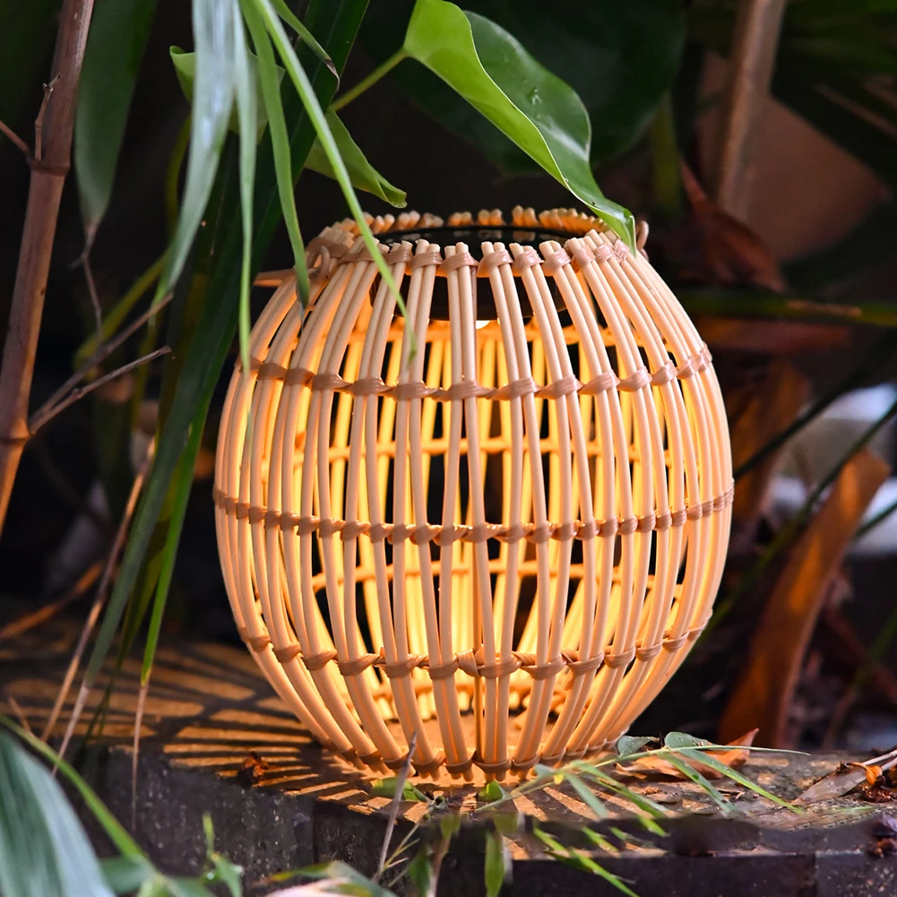 Solar Hanging Rattan Lantern Outdoor Solar Light Balcony Bamboo Chandelier Lamp Atmosphere Woven Solar Lamp Garden Decoration