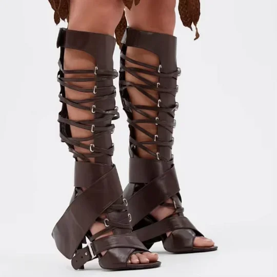 

Новые женские экзотические летние сандалии-гладиаторы до колена на шпильке с открытым носком и пряжкой на шнуровке, модные сандалии для подиума и вечеринки, ботинки