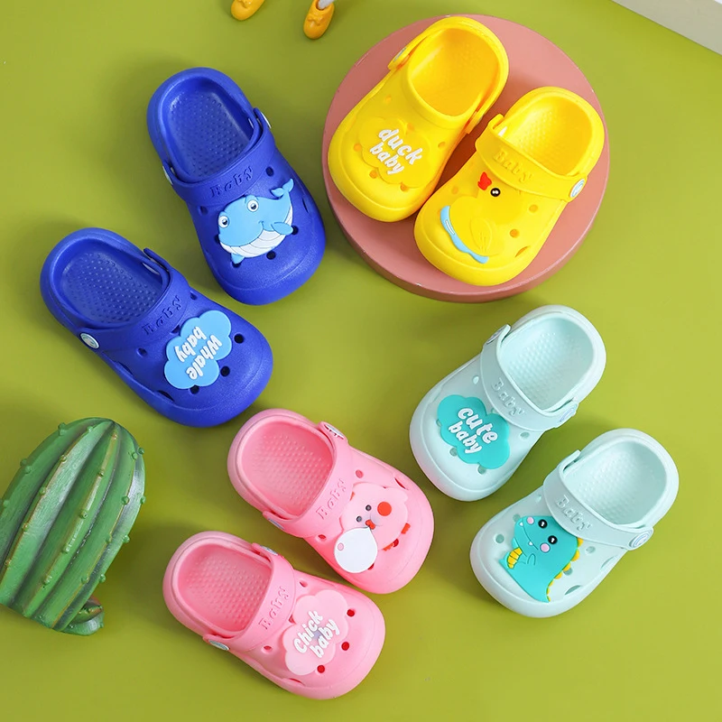 EVA sandal anak-anak untuk anak laki-laki dan perempuan desain kartun baru musim panas balita sandal jepit sepatu dalam ruangan bayi pantai taman sandal anak