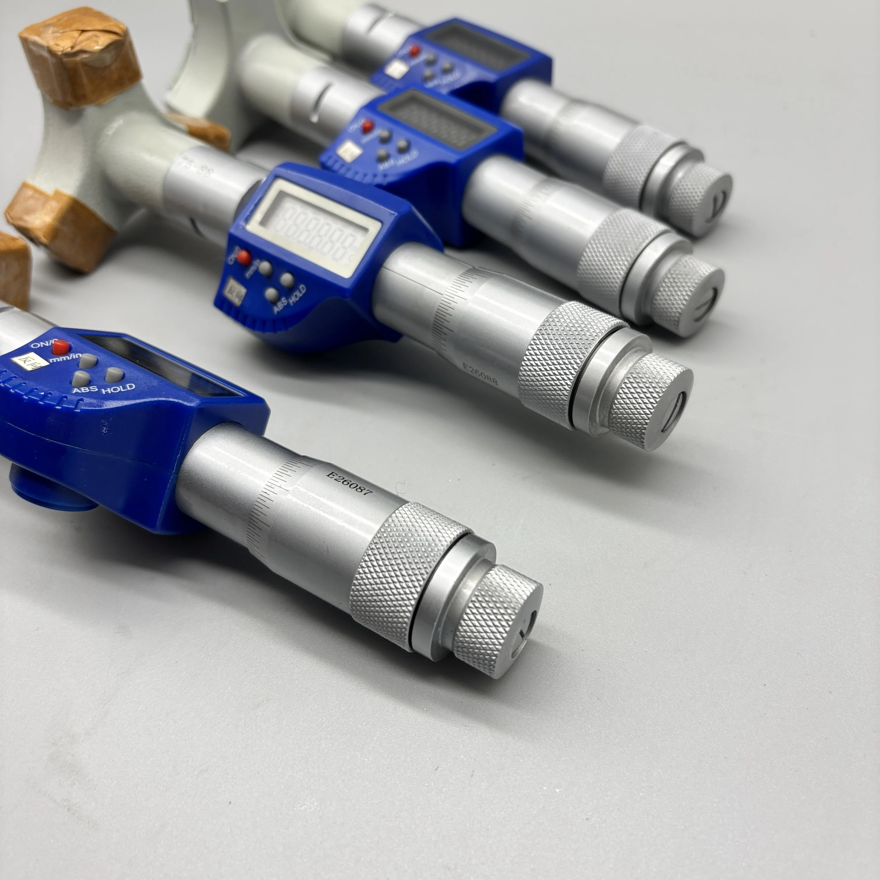 Set Of Four Large Digital Three Points Internal Micrometer Measuring Tools Set 50-100mm Setting Ring Aluminum Box