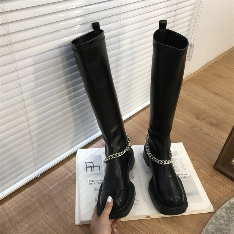 BKQU South Korea Dongdaemun Square Head Chain Women's 2022 Autumn Winter New Fashion All-match Comfortable Black Knight Boots